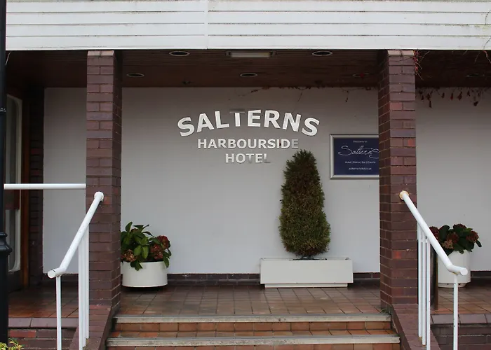 Salterns Harbourside Hotel Canford Cliffs