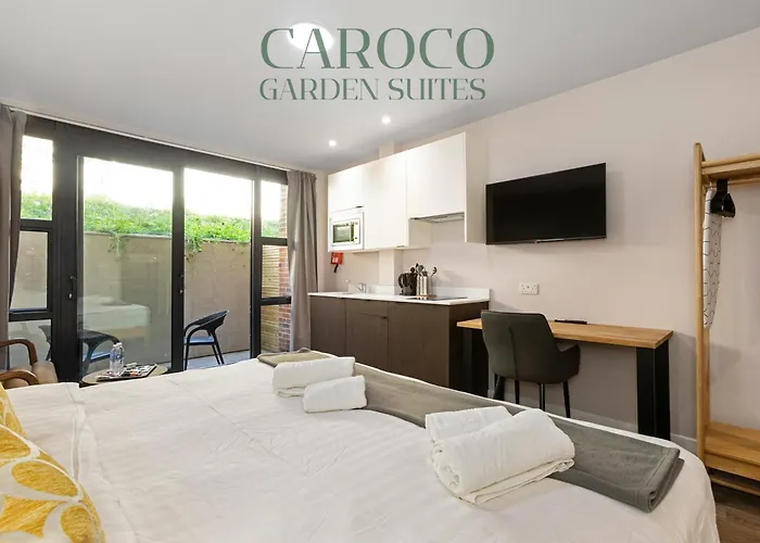 Westciti Caroco Aparthotel