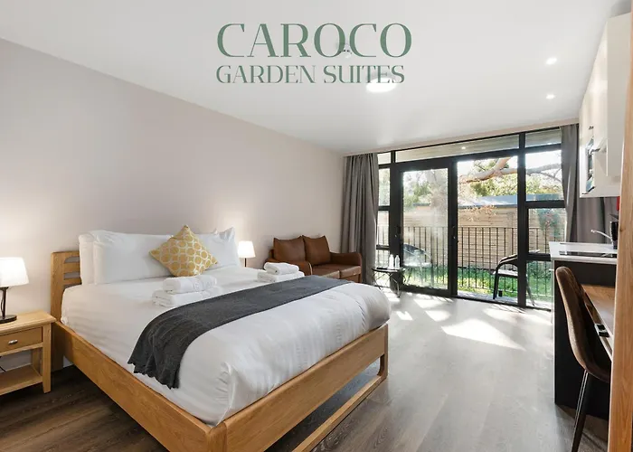 Westciti Caroco Aparthotel