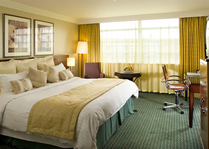 Crowne Plaza Liverpool - John Lennon Airport By Ihg