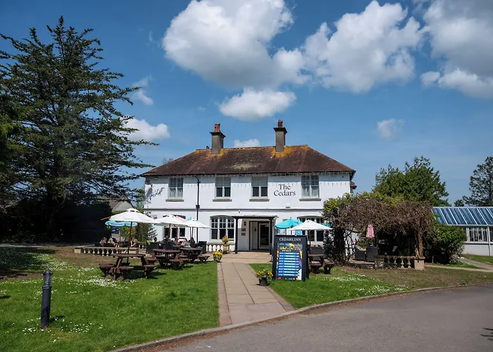 Cedars Inn By Greene King Inns Barnstaple