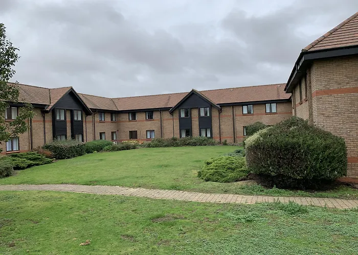 Ramada Cambridge
