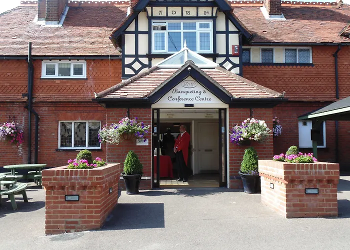 De Rougemont Manor Hotel Brentwood