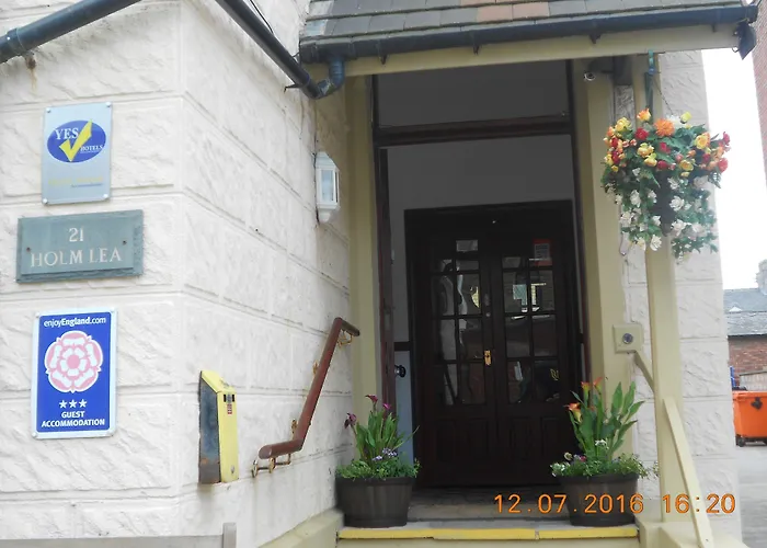 The Holmlea Hotel Blackpool