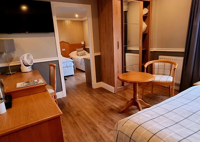 Mill & Brae Hotel Paisley