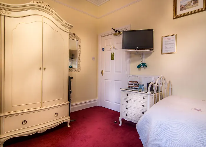 Creston Villa Guest House Lincoln