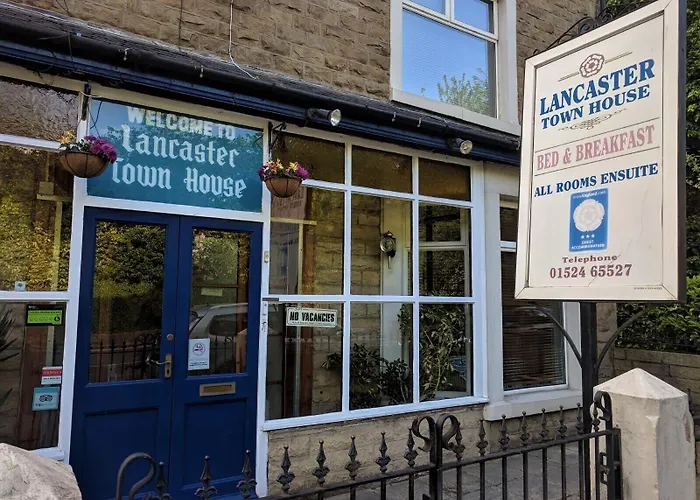 Lancaster Townhouse Bed & Breakfast
