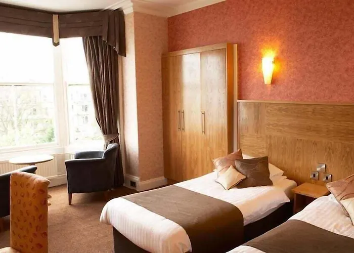 Red Lea Hotel