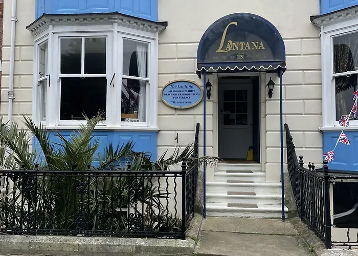 Lantana Guest House