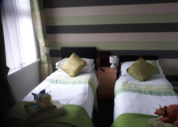 Glenavon Guest House Llandudno