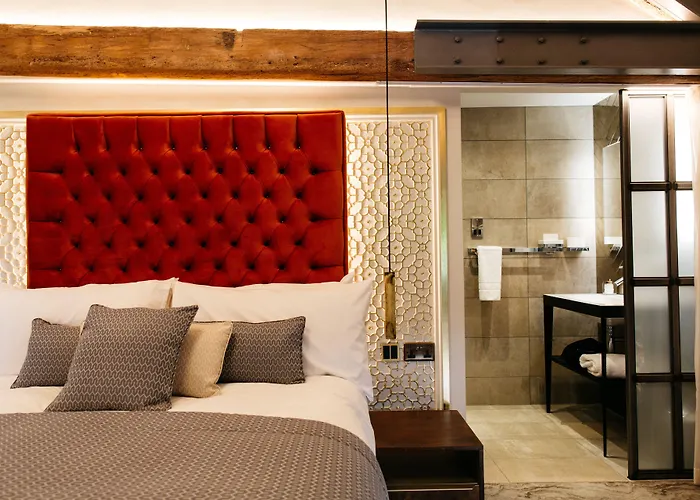 Quite Simply French Hotel Lancaster