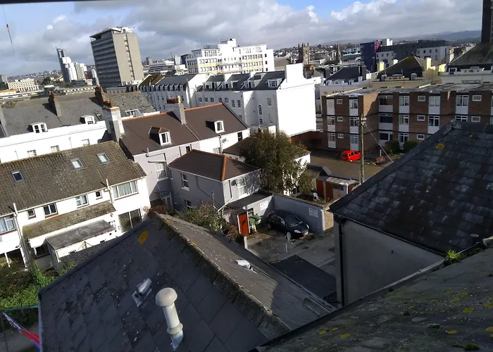 Lamplighter Guesthouse Plymouth