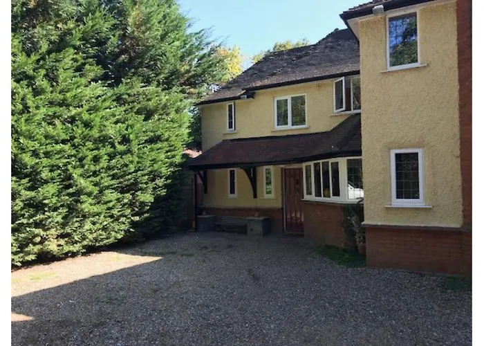 The Admirals Inn Guest House