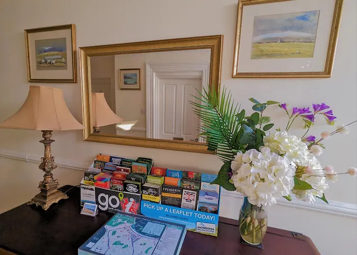 The Senarth Hotel Llandudno