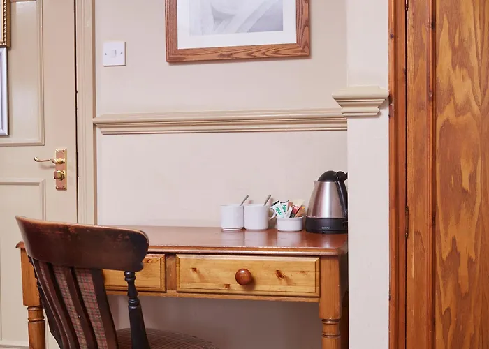 Dog House By Chef & Brewer Collection Hotel Abingdon-on-Thames