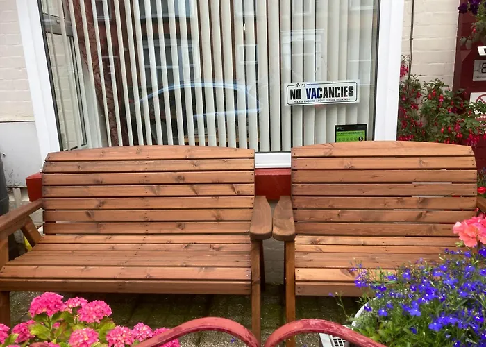 Oakwell Guest House