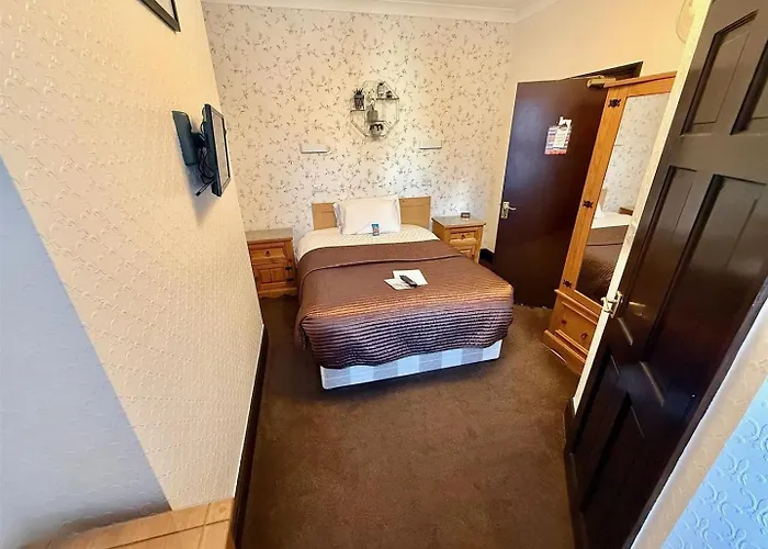 Maluth Lodge