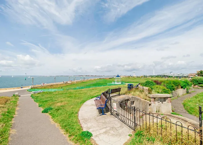 Ferryman Studio Apartments Portsmouth