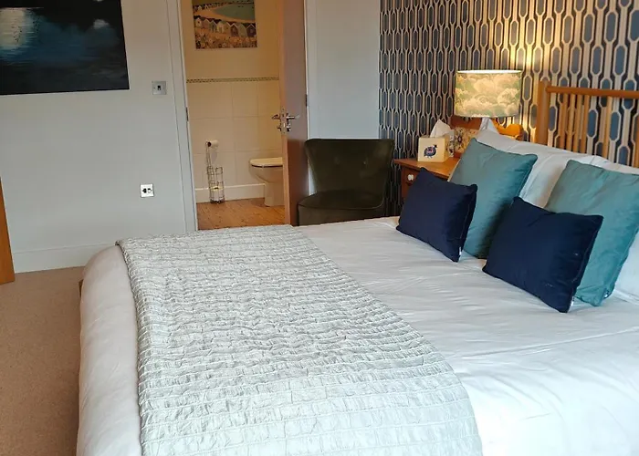 No 12 Bed & Breakfast Lyme Regis