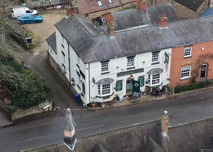 The Lampet Arms Hotel Swalcliffe