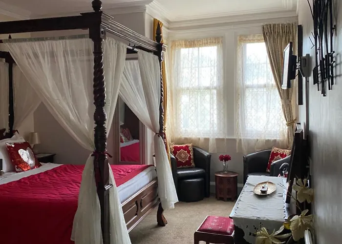 The Palms Guest House