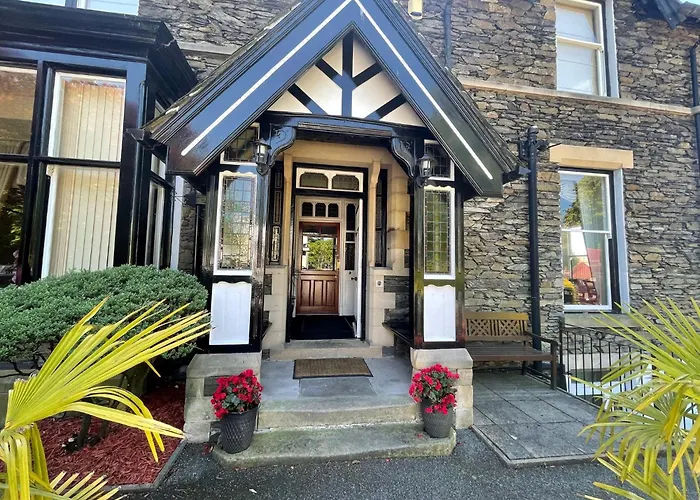 Beaumont Windermere - Adults-Only Boutique Guest House- Free Parking & Wellness Access