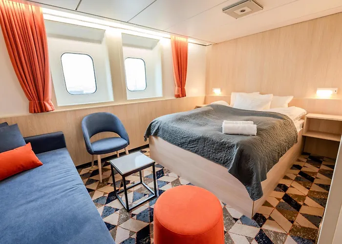 Dfds Ferry - Newcastle To Amsterdam Hotel