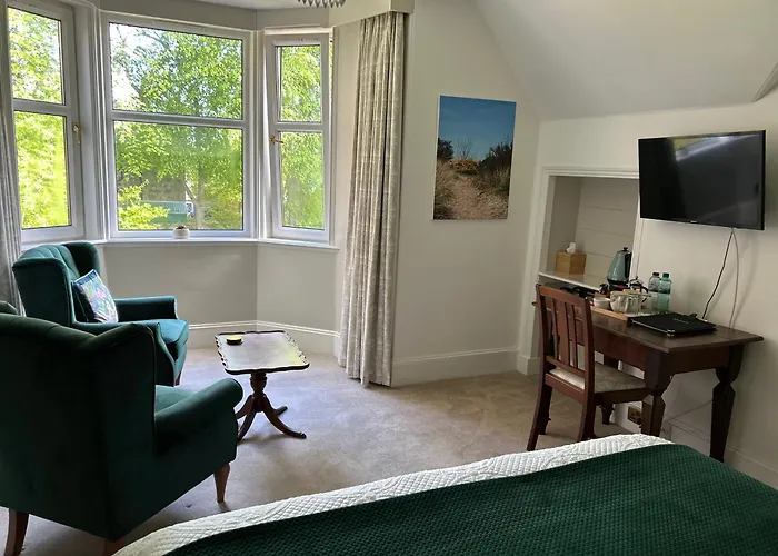 Glen Lyon Lodge Bed And Breakfast Nairn