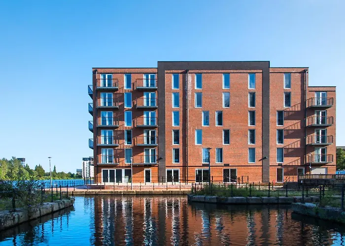 Staybridge Suites - Cardiff By Ihg