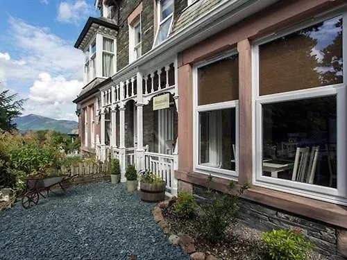 Woodside B & B