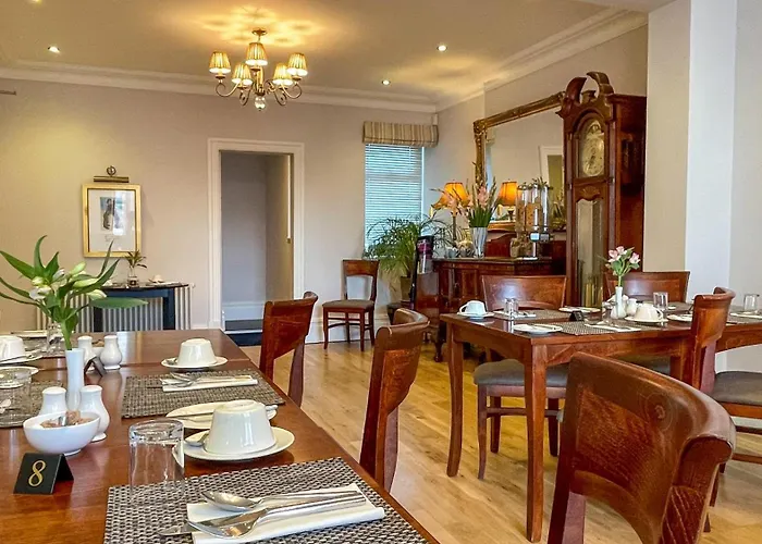 The Redstone Guesthouse Blackpool