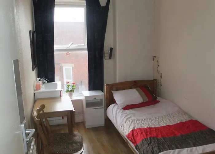 Heavenly Nights Guest House Sheffield