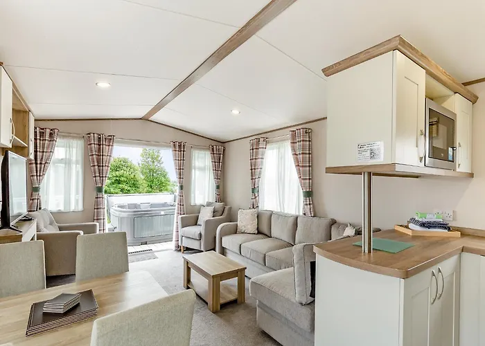 Meadow Lakes Holiday Park St Austell