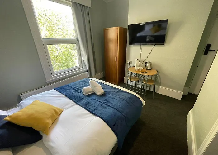 Kirkdale Hotel Croydon
