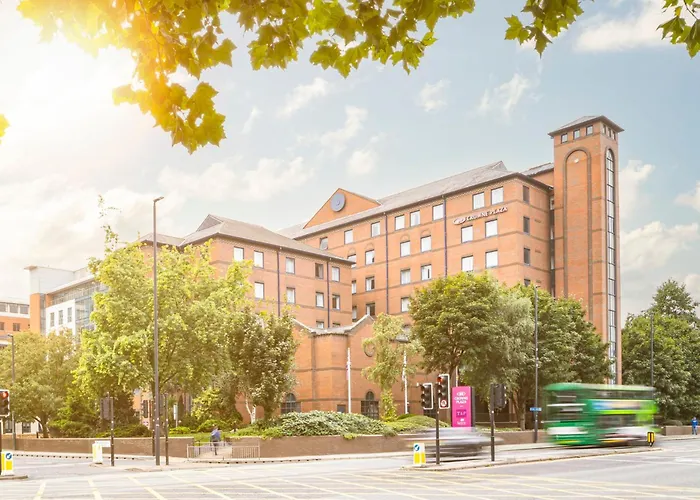 Crowne Plaza Leeds By Ihg Hotel