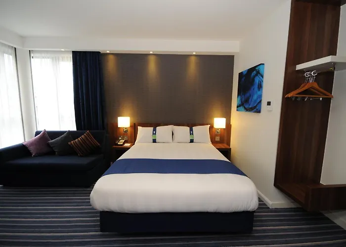 Holiday Inn Express Sheffield City Centre By Ihg