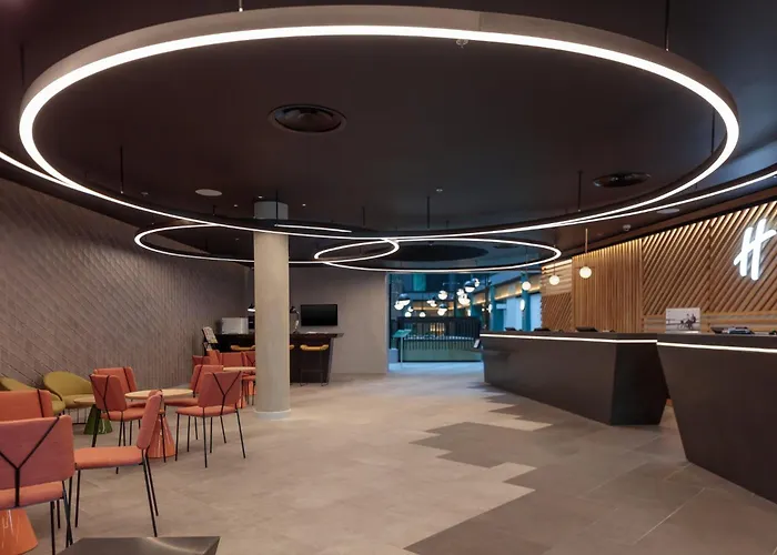 Holiday Inn London Heathrow - Bath Road By Ihg West Drayton 