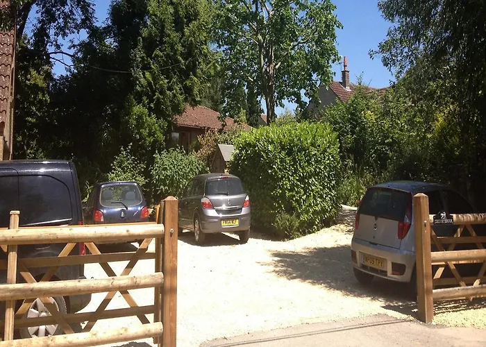 Cherrybrook Glastonbury