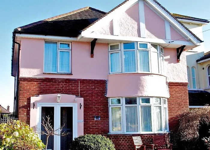 The Pink House Bed & Breakfast Weymouth