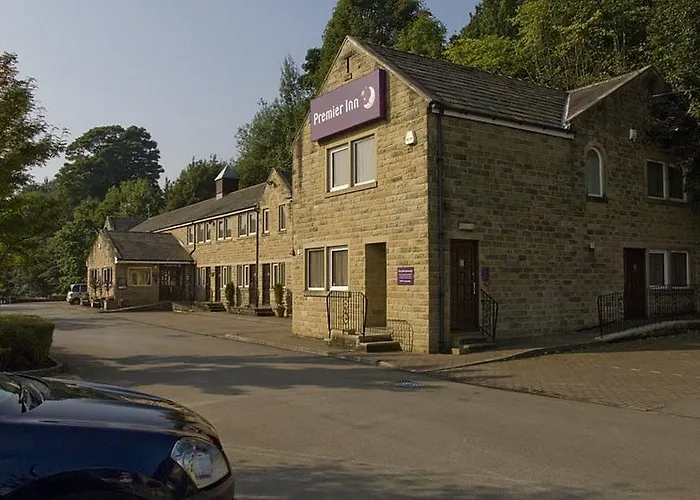 Premier Inn Halifax South