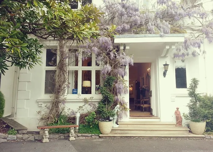 Haldon Priors Bed & Breakfast Torquay