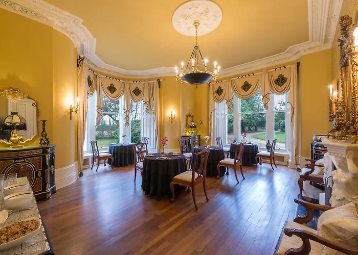 Eden Mansion