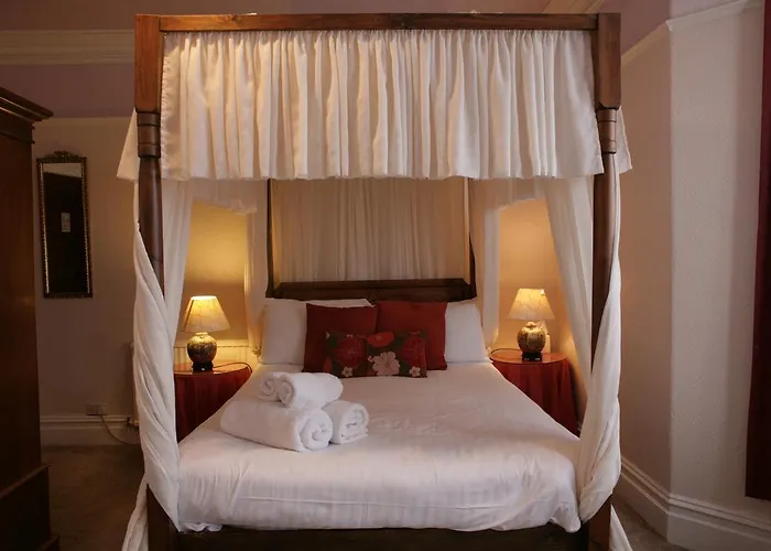 Hamilton Court Hotel Chester