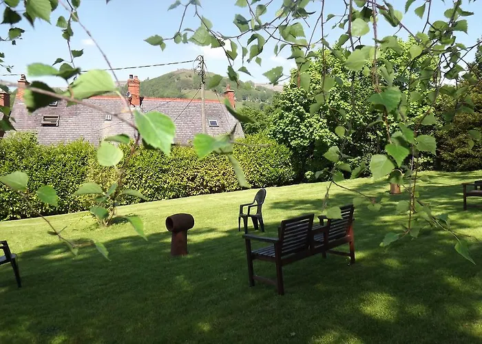 Hillcrest Guest House