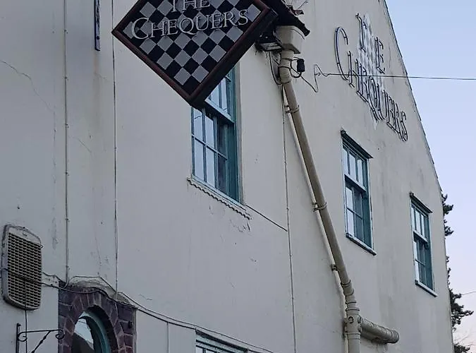 Chequers Inn