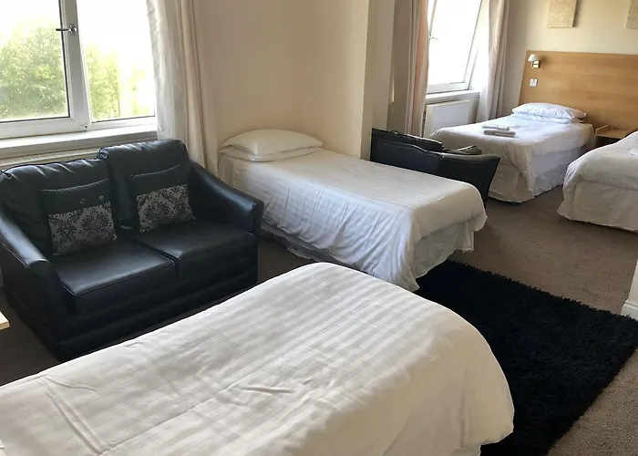 The New Dundee Carlton Hotel