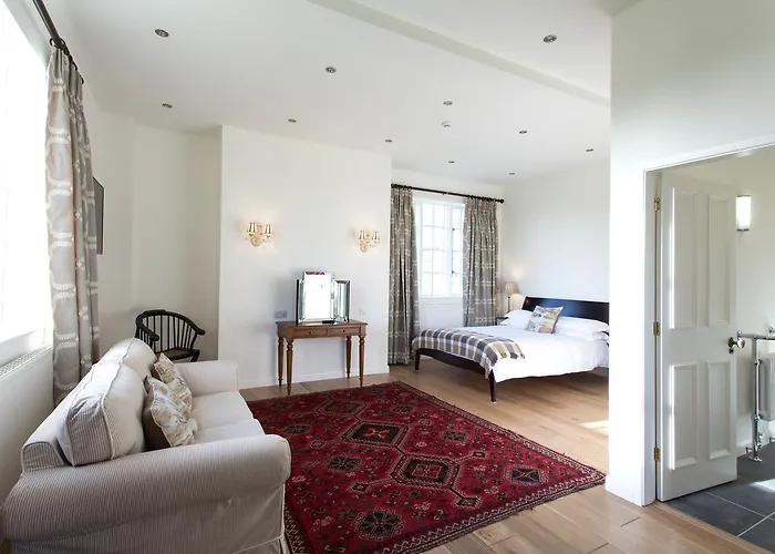 Tailor Room 1 Doddington 