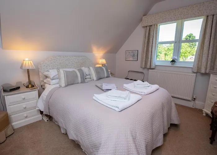 Bridge Cottage Bed And Breakfast Peterborough