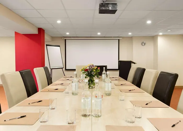 Ramada Hounslow - Heathrow East