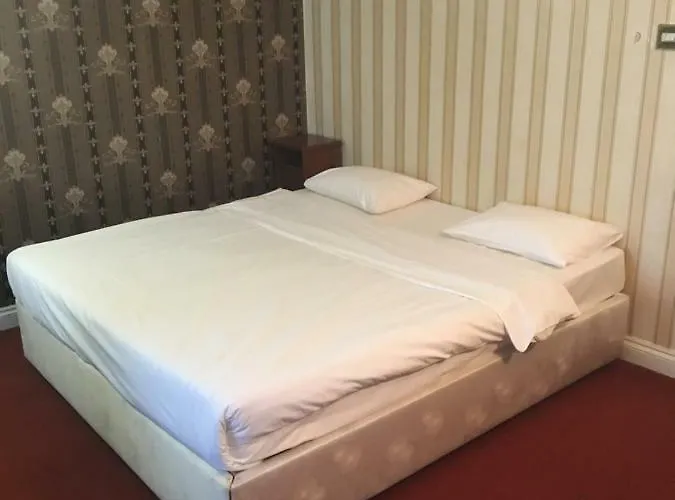 Sparkle Hotel